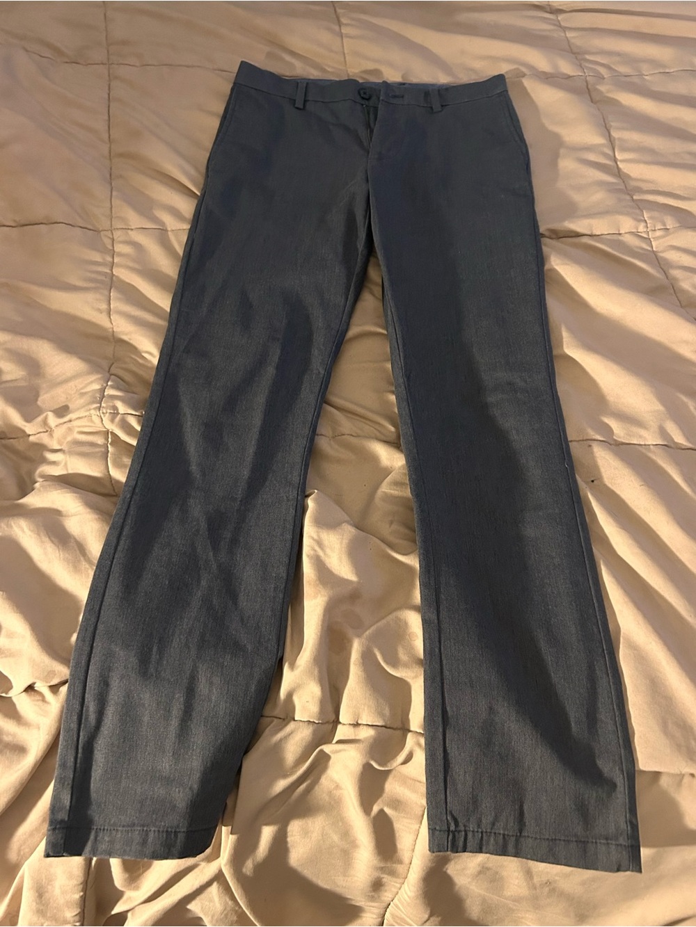Old Navy Men’s Dark Gray Slim fit Chinos